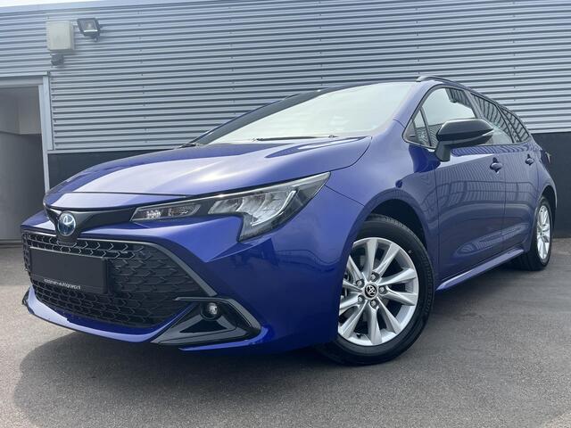 Toyota COROLLA Hybrid 140 Active automaat Voorraad voordeel 4.245,- Nieuw uit voorraad Leverbaar, incl AppleCarPlay/AndroidAuto, LM velgen, Parkeercamera, Climate control, Adaptieve Cruise control