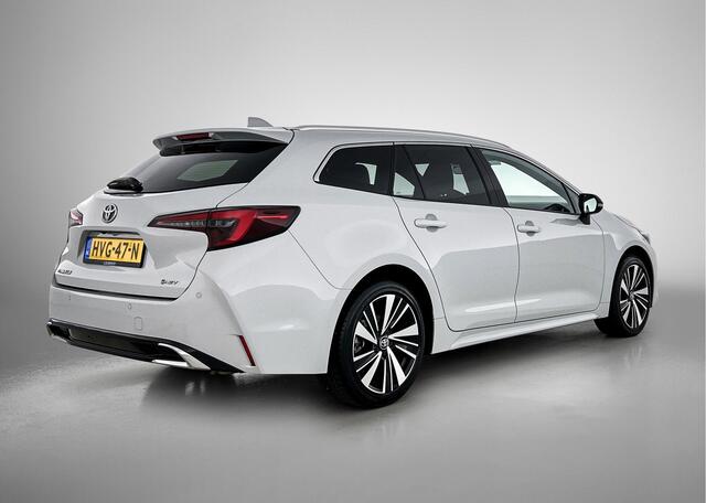 Toyota COROLLA Touring Sports Hybrid 140 Dynamic | BTW voertuig | Stoelverwarming | Parkeersensoren voor+achter | Draadloze telefoonlader | Navigatie | Apple CarPlay/Android Auto | Cruise Control Adaptive |