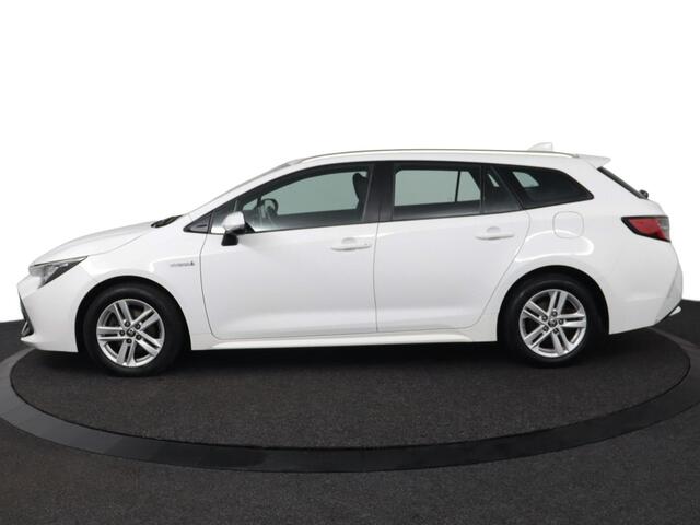 Toyota COROLLA Touring Sports 1.8 Hybrid Active | Apple carplay & Android auto | Parkeer camera | Cruise control |