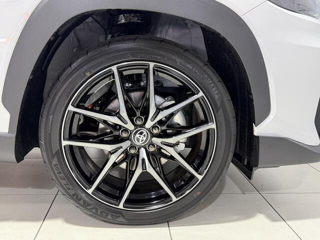 Toyota COROLLA Cross Hybrid 180 GR Sport Panoramadak, JBL Geluidsysteem, Snel leverbaar, € 3000 inruilpremie, 2 Tone Lak