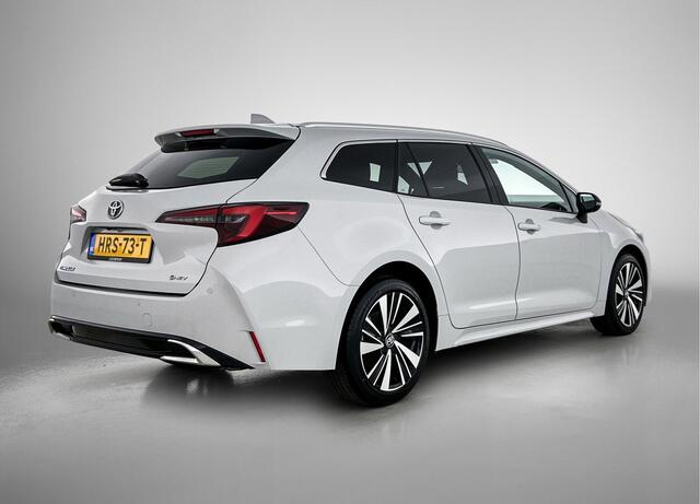 Toyota COROLLA Touring Sports Hybrid 140 Dynamic | NL dealeronderhouden | Special Deal | Parkeersensoren voor+achter | Stoelverwarming | Draadloze telefoonlader | Apple CarPlay/Android Auto | Cruise Control Adaptive |