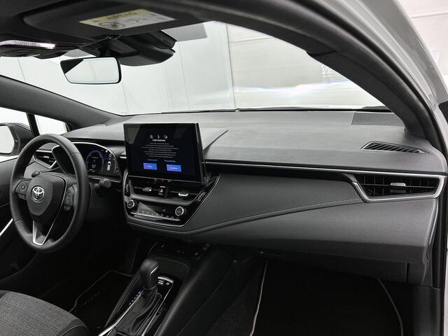 Toyota COROLLA Touring Sports Hybrid 140 Dynamic | NL dealeronderhouden | Special Deal | Parkeersensoren voor+achter | Stoelverwarming | Draadloze telefoonlader | Apple CarPlay/Android Auto | Cruise Control Adaptive |