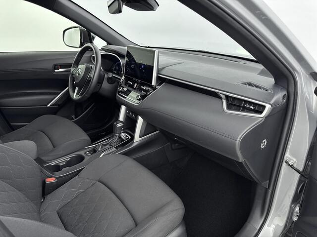 Toyota COROLLA Cross Hybrid 140 Dynamic | Voorruit-Stuur-Stoelverwarming | Parkeersensoren V+A |