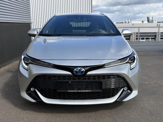 Toyota COROLLA Touring Sports 2.0 Hybrid Style edition Stoelverwarming, extra getint glas, draadloze telefoonlader, elektr. achterklep, Apple CarPlay/Android Auto