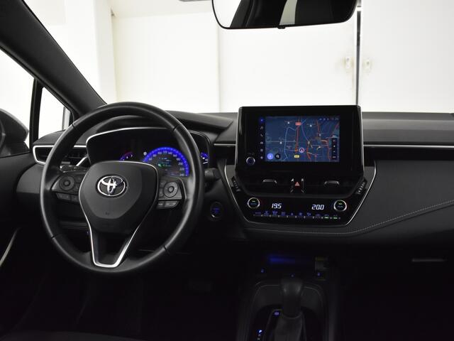 Toyota COROLLA 1.8 Hybrid Dynamic | Trekhaak | Stoelverw. | Halfleer |