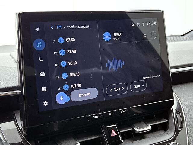 Toyota COROLLA Hybrid 140 GR Sport | Trekhaak afneembaar | Stoelverwarming | Parkeersensoren voor+achter | Draadloze telefoonlader | Navigatie | Apple CarPlay/Android Auto | Cruise Control Adaptive |