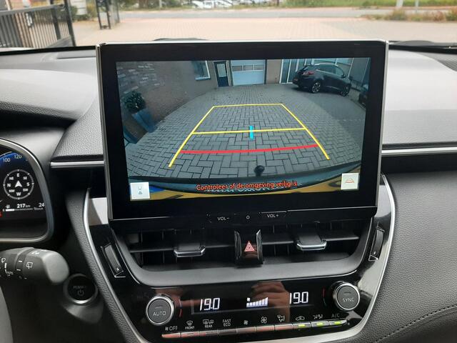 Toyota COROLLA Cross 2.0 High Power Hybrid First Edition Trekhaak