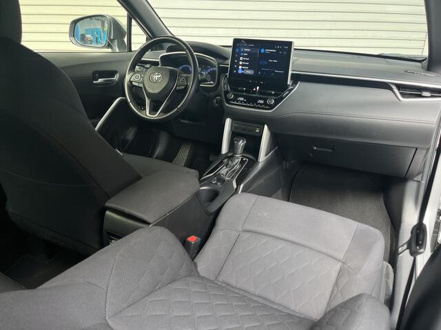 Toyota COROLLA Cross 2.0 High Power Hybrid Active Rijklaarprijs!