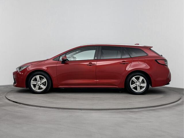 Toyota COROLLA Touring Sports 2.0 Hybrid Dynamic | Voorruit-Stuur-Stoelverwarming | Blindspot | Parkeersensoren V+A |
