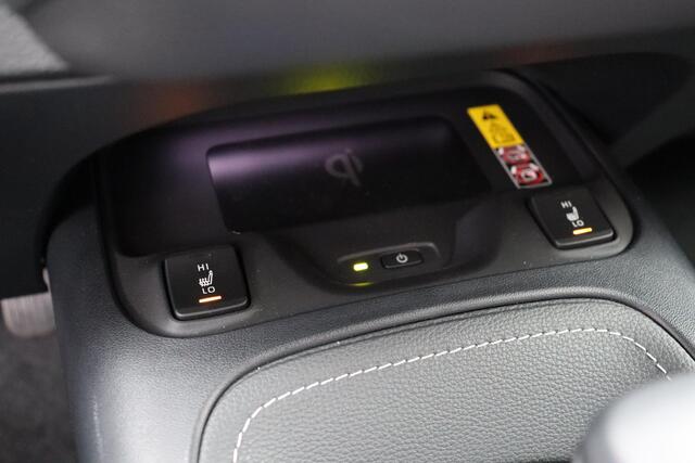 Toyota COROLLA Hybrid 180 Executive, EXTREEM SCHERPE AANBIEDING €6.200 voordeel! Nieuw & Direct leverbaar!