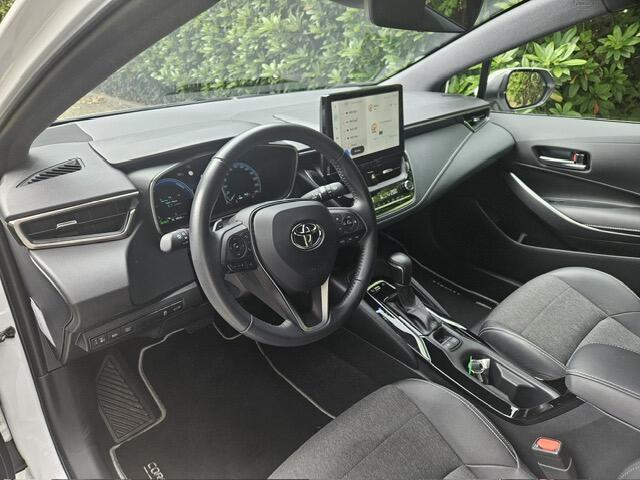 Toyota COROLLA Touring Sports 2.0 High Power Hybrid First Edition Elektrische achterklep