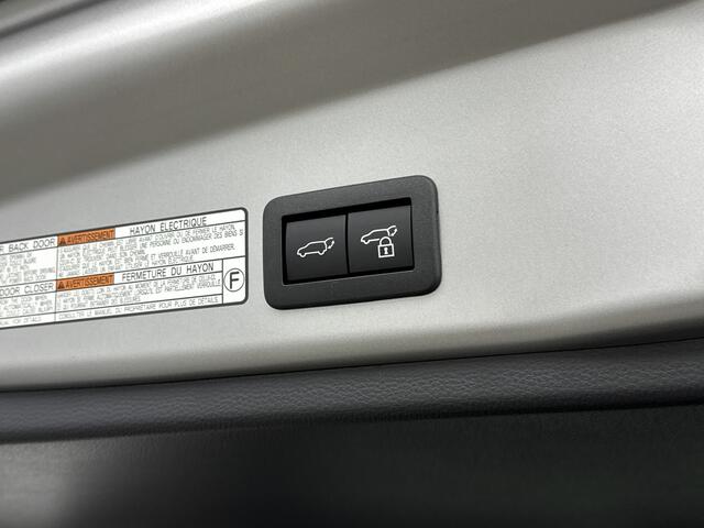 Toyota COROLLA Cross Hybrid 180 Dynamic | Apple Carplay & Android Auto | Parkeercamera | Onderweg-naar-dealer*