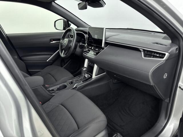 Toyota COROLLA Cross Hybrid 140 Dynamic | Voorruit-Stuur-Stoelverwarming | Parkeersensoren V+A |
