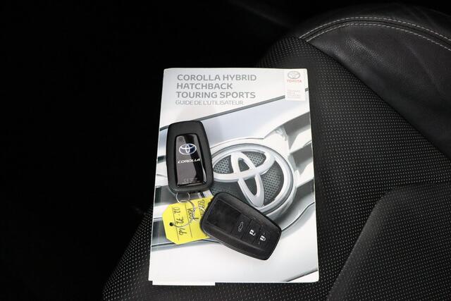 Toyota COROLLA Touring Sports 2.0 Hybrid Premium | Schuif / Kanteldak | Head-Up display | Lederen bekleding |