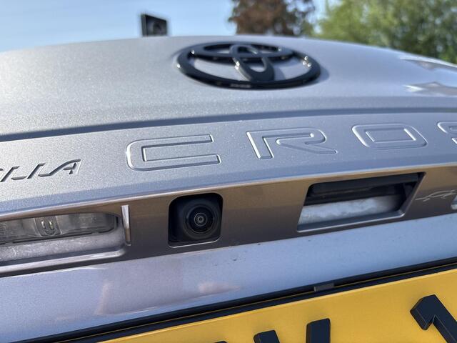 Toyota COROLLA Cross Hybrid 180 GR Sport | CarPlay | Achteruitrijcamera | Naviagtie