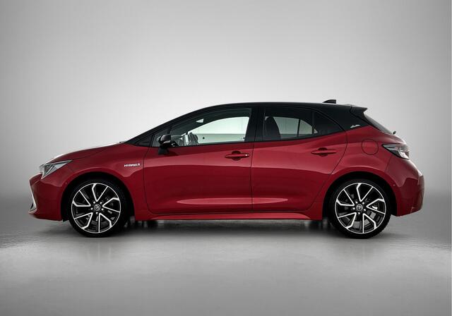 Toyota COROLLA 2.0 Hybrid Executive | Afneembare Trekhaak | PDC | ACC | Stoel en stuurverwarming |