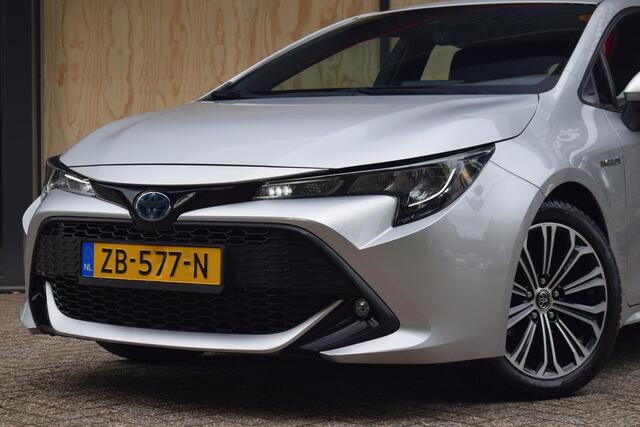 Toyota COROLLA 1.8 Hybrid First Edition |NAVI|ADAPT CRUISE|CAMERA