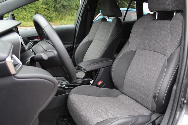 Toyota COROLLA Touring Sports Hybrid 140 Business Plus | Rijklaar | Keyless | Stoelverw. | Apple/Android | Navi | Sensoren v+a | Camera | LED | NL-auto
