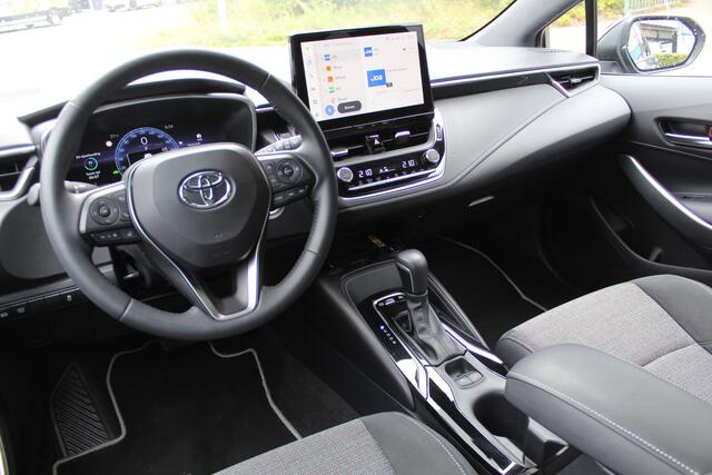 Toyota COROLLA Touring Sports Hybrid 140 Business Plus | Rijklaar | Keyless | Stoelverw. | Apple/Android | Navi | Sensoren v+a | Camera | LED | NL-auto