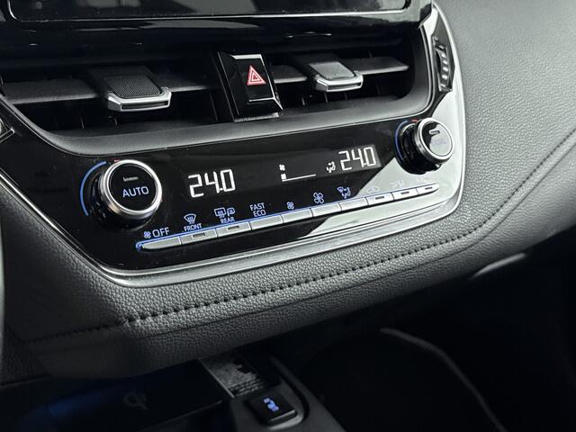 Toyota COROLLA 1.8 Hybrid Executive | Leder | Parkeersensoren | Stuur-Stoelverwarming |