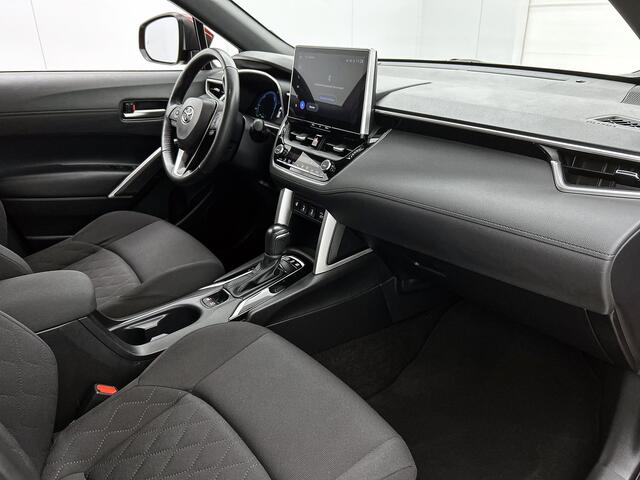 Toyota COROLLA Cross 2.0 High Power Hybrid First Edition | Stoel en stuurwiel verwarming | specs controleren import, Leseman opg 29-8