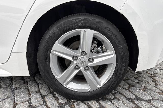 Toyota COROLLA Hybrid 140 Comfort, Trekhaak, Lage Km , LM velgen