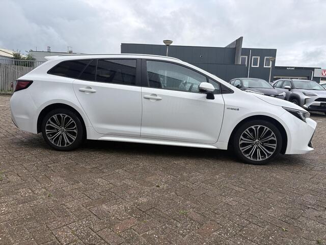 Toyota COROLLA Touring Sports 1.8 Hybrid Dynamic