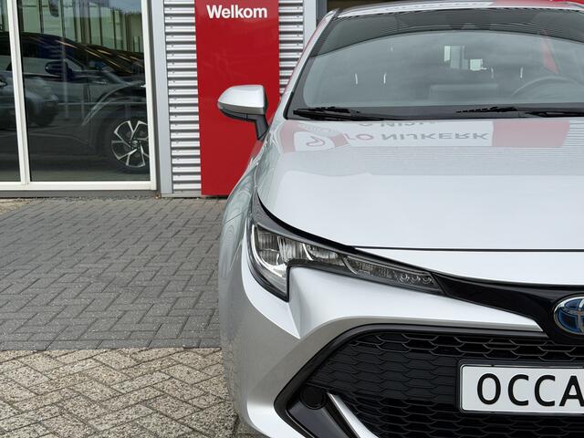 Toyota COROLLA 1.8 Hybrid Business *Met Trekhaak!*