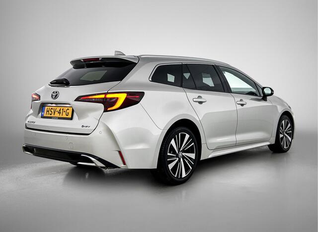 Toyota COROLLA Touring Sports Hybrid 140 Dynamic | Parkeersensoren V+A | Blindspot | Stoelverwarming |