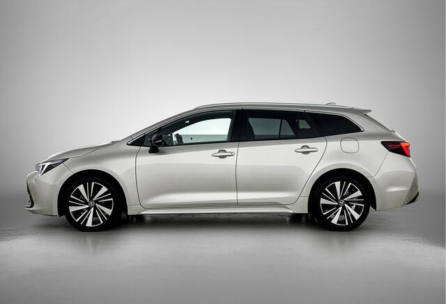Toyota COROLLA Touring Sports Hybrid 140 Dynamic | Parkeersensoren V+A | Blindspot | Stoelverwarming |