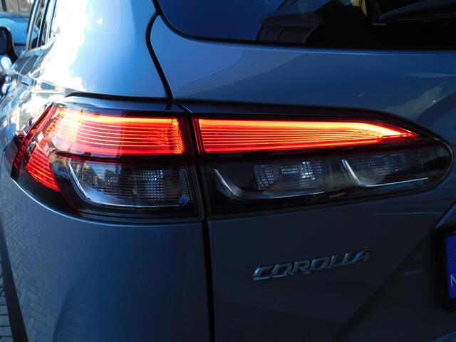 Toyota COROLLA Cross 2.0 High Power Hybrid Launch Edition | LEDER | JBL | 360camera