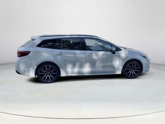 Toyota COROLLA Touring Sports Hybrid 140 GR Sport | Trekhaak | Stoelverwarming | Keyless entry