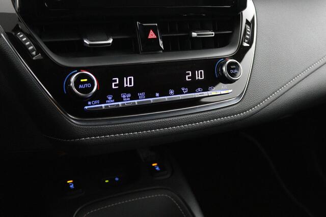 Toyota COROLLA 1.8 Hybrid Dynamic | Stoelverwarming | Keyless | Apple carplay Android auto |