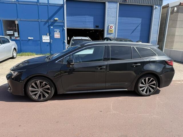 Toyota COROLLA Touring Sports 1.8 Hybrid Business Plus bj. 2023 BTW auto Nieuwe Yokohama All Season banden, accu en remmen voor (schijven en blokken).