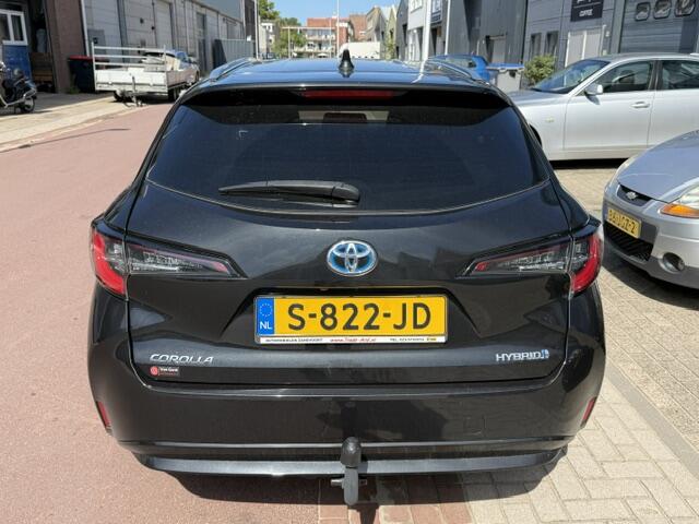 Toyota COROLLA Touring Sports 1.8 Hybrid Business Plus bj. 2023 BTW auto Nieuwe Yokohama All Season banden, accu en remmen voor (schijven en blokken).
