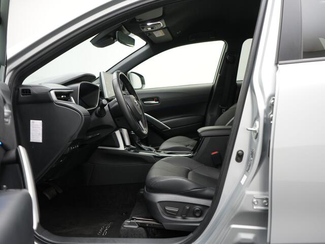 Toyota COROLLA Cross 2.0 High Power Hybrid Launch Edition | NL-Auto | 360° Camera | Zwart lederen bekleding |