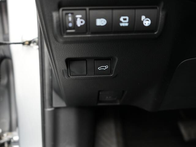 Toyota COROLLA Cross 2.0 High Power Hybrid Launch Edition | NL-Auto | 360° Camera | Zwart lederen bekleding |