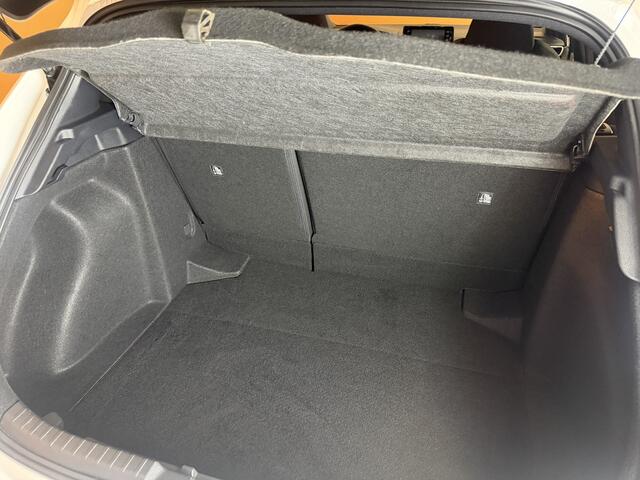 Toyota COROLLA 1.8 Hybrid Comfort carplay | dealer onderhouden | fabr gar 11/31