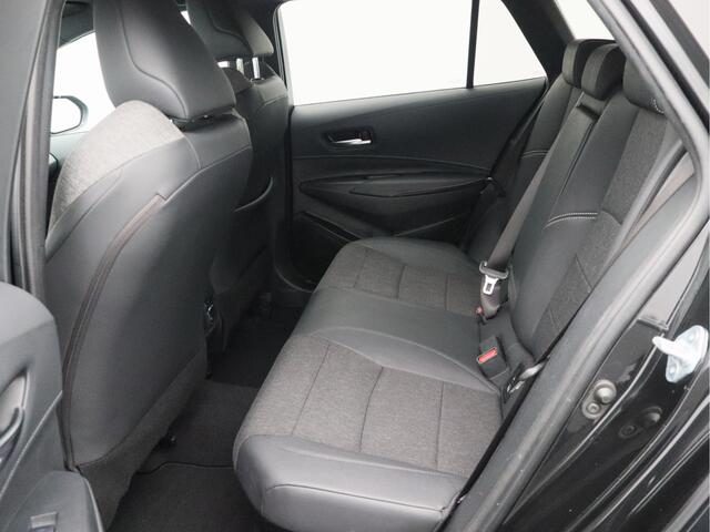 Toyota COROLLA Touring Sports 1.8 Hybrid Business Plus/ lage km/ trekhaak!