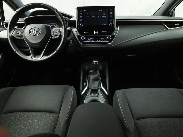Toyota COROLLA 1.8 Hybrid Sport Automaat (APPLE CARPLAY, 1e EIGENAAR, CAMERA, ADAPTIVE CRUISE, SPORTSTOELEN, LED KOPLAMPEN, LANE ASSIST, NIEUWSTAAT)