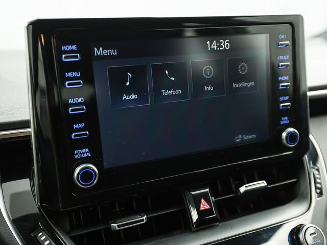 Toyota COROLLA 1.8 Hybrid Sport Automaat (APPLE CARPLAY, 1e EIGENAAR, CAMERA, ADAPTIVE CRUISE, SPORTSTOELEN, LED KOPLAMPEN, LANE ASSIST, NIEUWSTAAT)