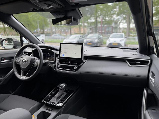 Toyota COROLLA Cross Hybrid 140 Dynamic | GEEN AFLEVERKOSTEN | Elektrische achterklep, Parkeersensoren, Dodehoekdetectie