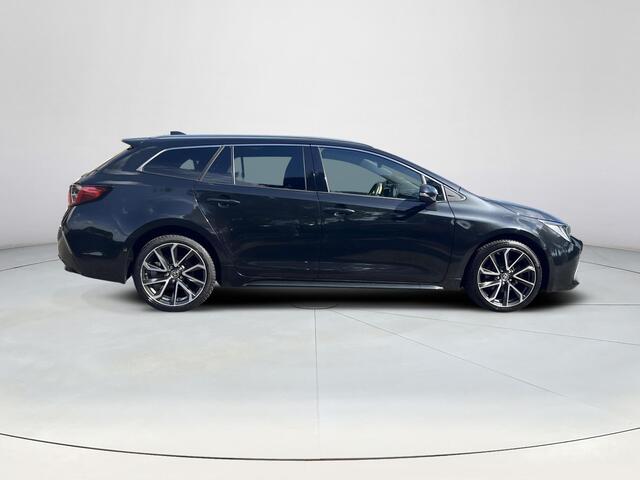 Toyota COROLLA Touring Sports 2.0 Hybrid Premium | Elektrische klep | Lederen bekleding | 18 inch LM-velgen | Inparkeerhulp |