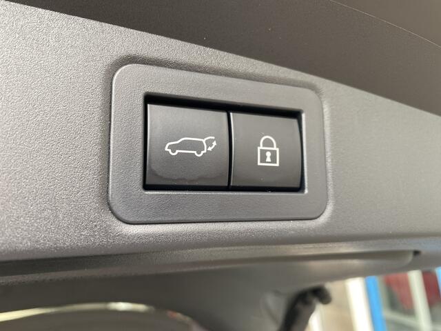 Toyota COROLLA Touring Sports 2.0 Hybrid Premium HUD Schuifdak