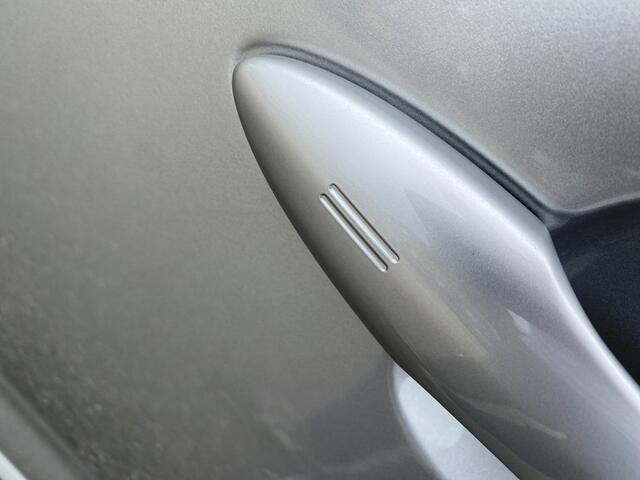Toyota COROLLA Touring Sports 2.0 Hybrid Premium HUD Schuifdak