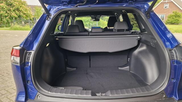 Toyota COROLLA Cross Hybrid 140 Style, Stoel & Stuur verw, Trekhaak, Bearlock, 5 Jaar Toyota Garanti