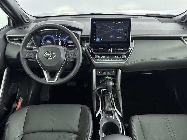 Toyota COROLLA Cross Hybrid 200 Executive VOL! | Pano | JBL | Blindspot | Voorruit-Stuur-Stoelverwarming | Parkeersensoren V+A |