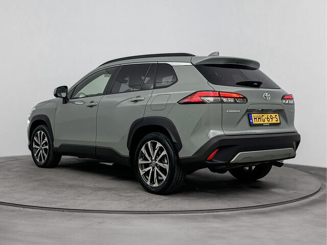 Toyota COROLLA Cross Hybrid 200 Executive VOL! | Pano | JBL | Blindspot | Voorruit-Stuur-Stoelverwarming | Parkeersensoren V+A |