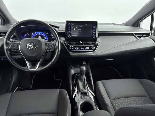 Toyota COROLLA Touring Sports 2.0 Hybrid Style | Voorruit-Stuur-Stoelverwarming | Blindspot | Parkeersensoren V+A |