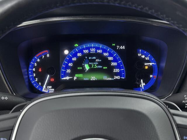Toyota COROLLA Touring Sports 2.0 Hybrid Style | Voorruit-Stuur-Stoelverwarming | Blindspot | Parkeersensoren V+A |